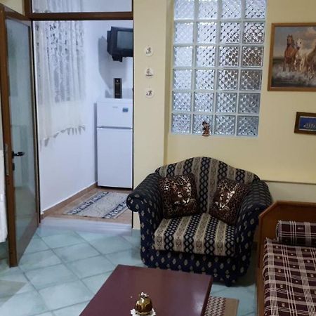 Elda'S Apartment Саранда Экстерьер фото