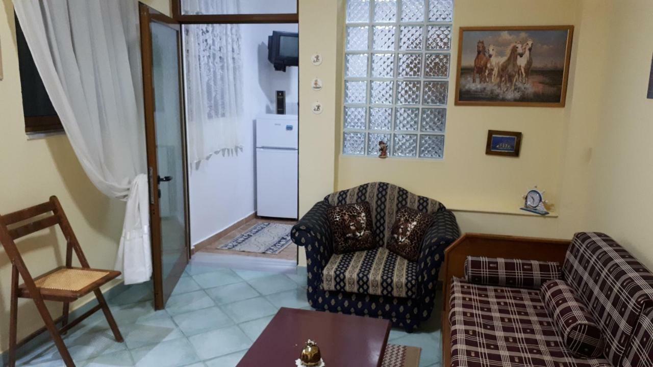 Elda'S Apartment Саранда Экстерьер фото